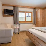 Exenberger / Smaragd Daire